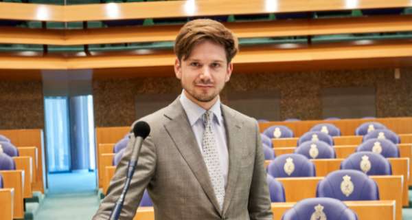 Thierry Baudet hint op deelname FVD aan verkiezingen gemeenteraad Tilburg